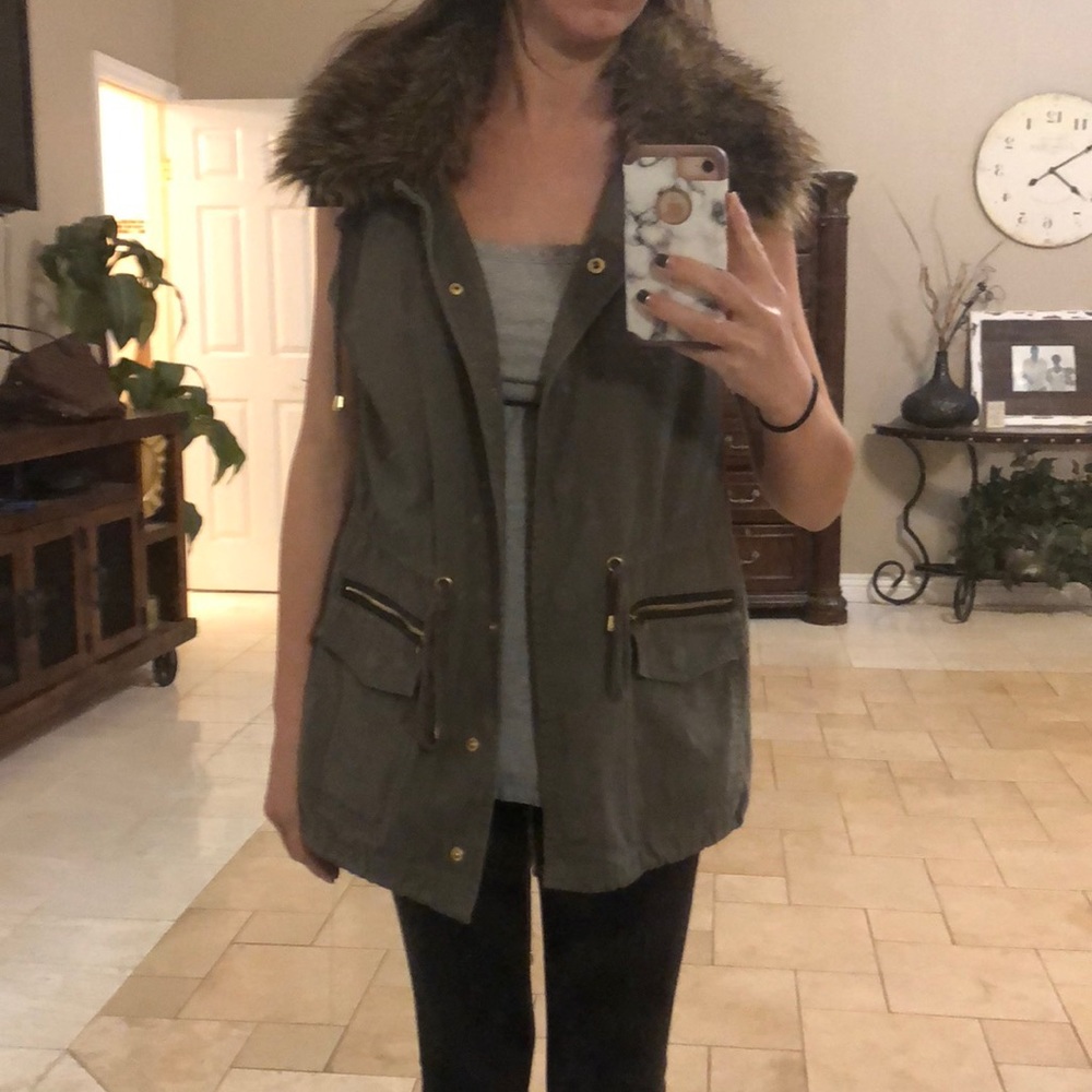 Removable Fur Vest